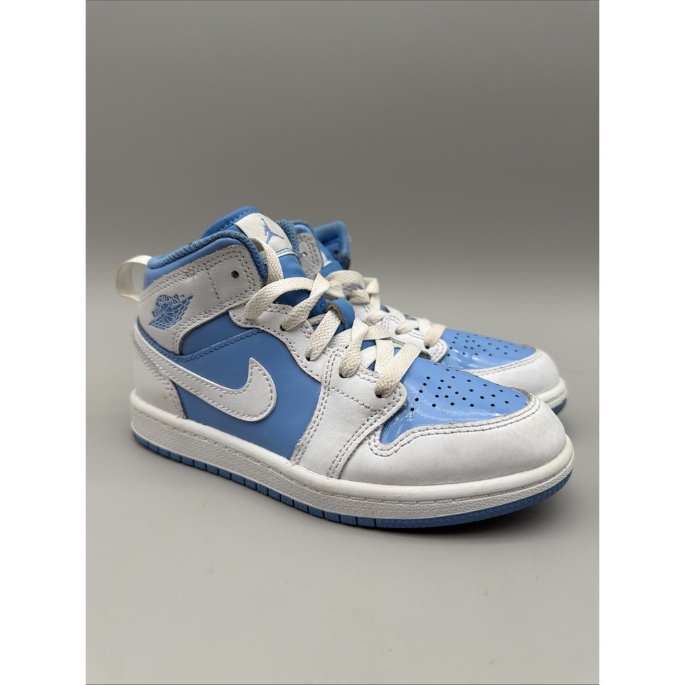 Air Jordan 1 Mid UNC University Blue - Youth Size 1Y Classic AJ1  GreatCondition